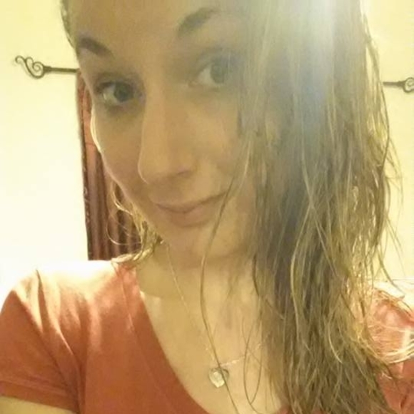 Meet your Posher, Bekka - Picture 1 of 1